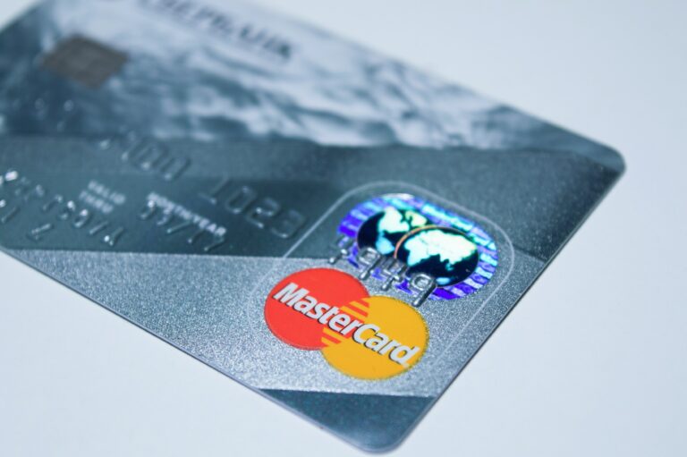 Quelle assurance avec la carte bancaire Mastercard ?